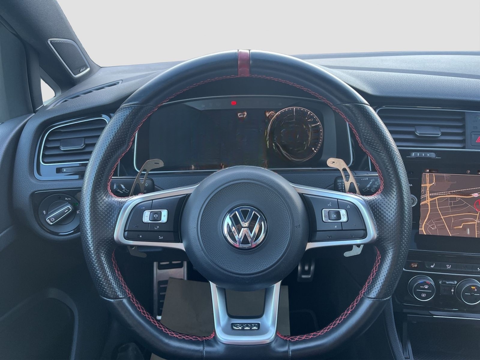 Volkswagen Golf VII GTI TCR DYNAUDIO Carbon LED ACC Navi Ka foto 6