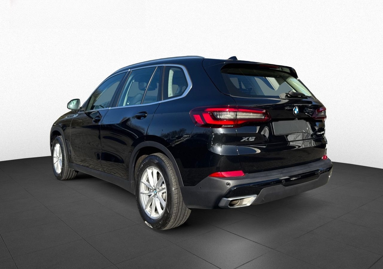 BMW X5 xDrive25d AHK Pano. Sports.PA HUD LcProf. LED foto 6