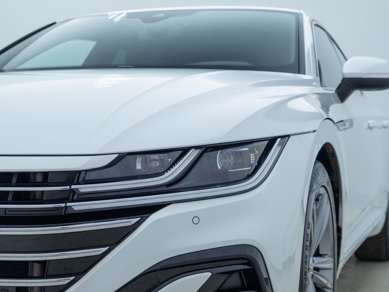 Volkswagen Arteon 2.0 TDI R-Line *DSG*APP*ACC*LED*NAV*RFK* foto 23