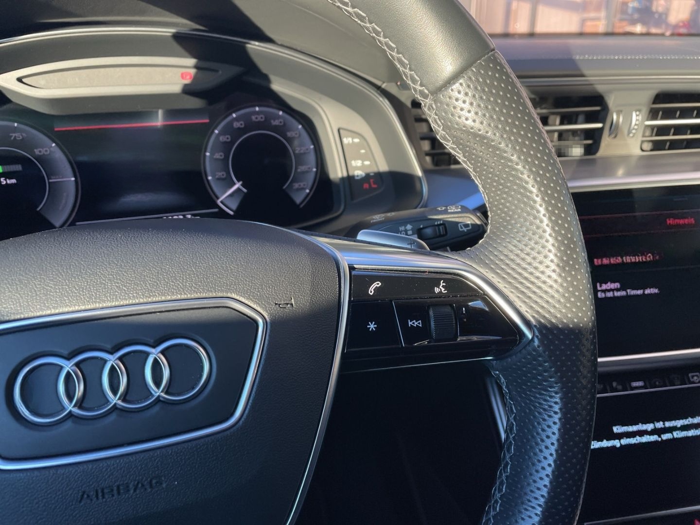 Audi A6 Avant 55 TFSI e sport qu Matrix AHK HuD B&O K foto 17