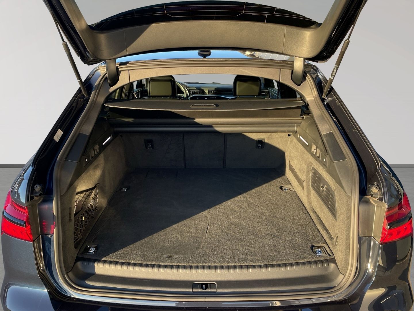 Audi A6 Avant 55 TFSI e sport qu Matrix AHK HuD B&O K foto 9