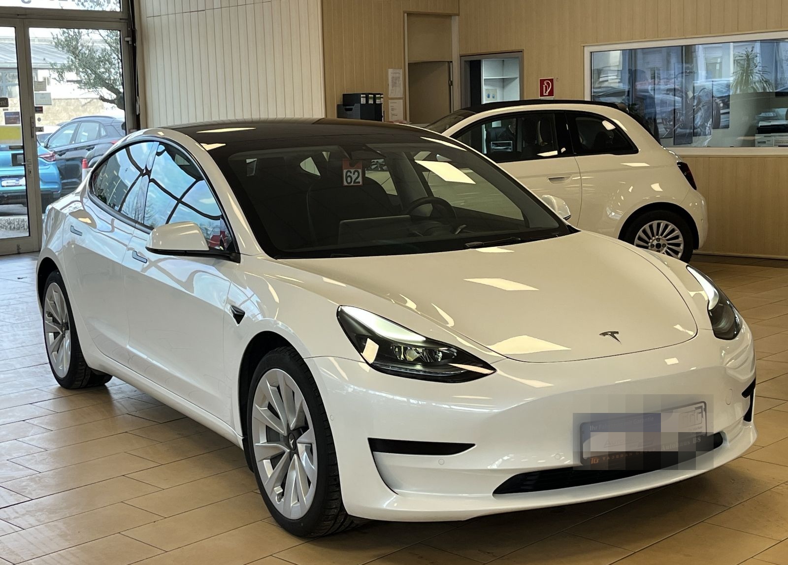 Tesla Model 3 RWD*Pano*R.cam*ACC*Leder*WiFi*Navi*DAB foto 4