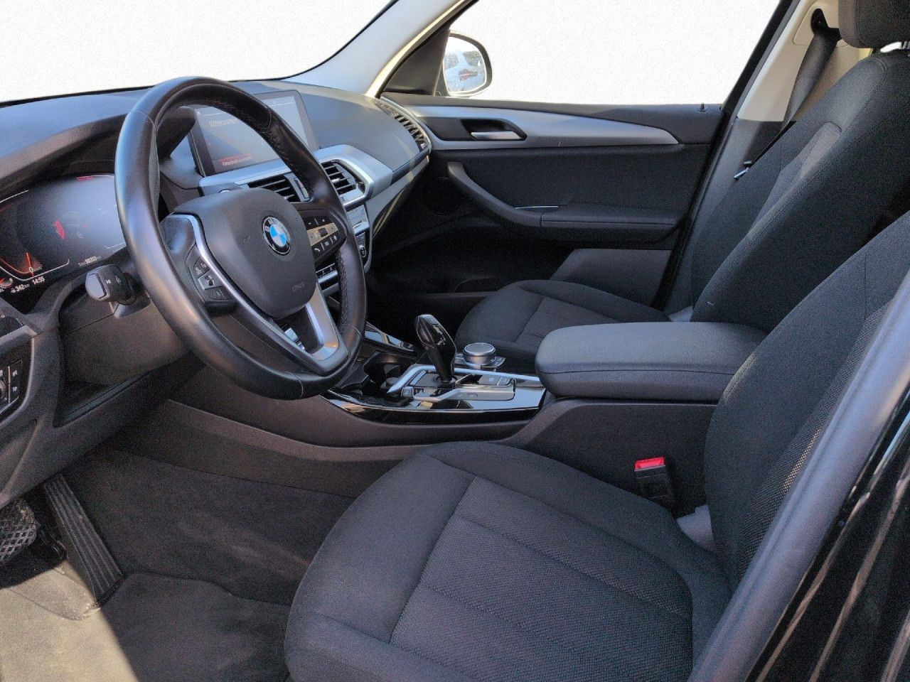 BMW X3 xDr20d Advantage LiveProf RFK LED AHK DAB SHZ foto 10