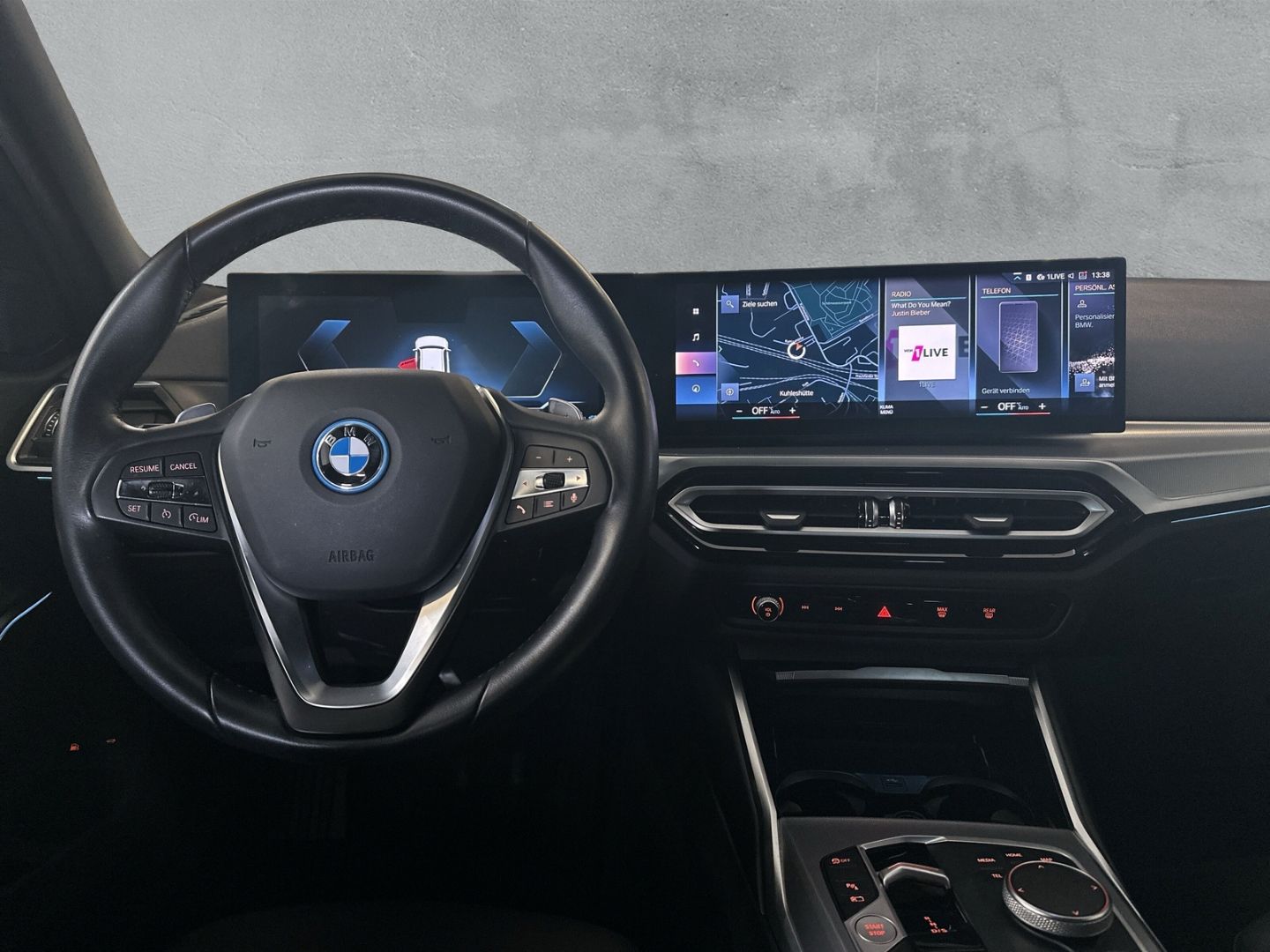 BMW 330 e Tour.CurvedDisp. LED Sportsitze Kamera 17' foto 10