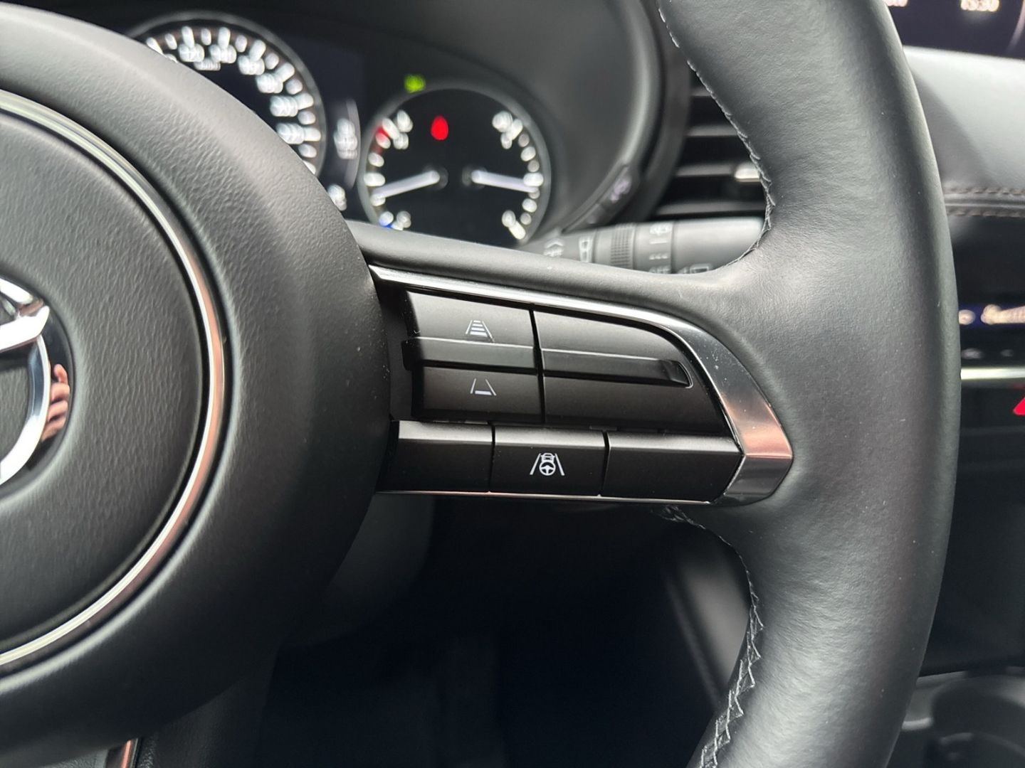 Mazda 3 Exclusive-Line HUD Navi LED ACC Apple CarPlay  foto 24