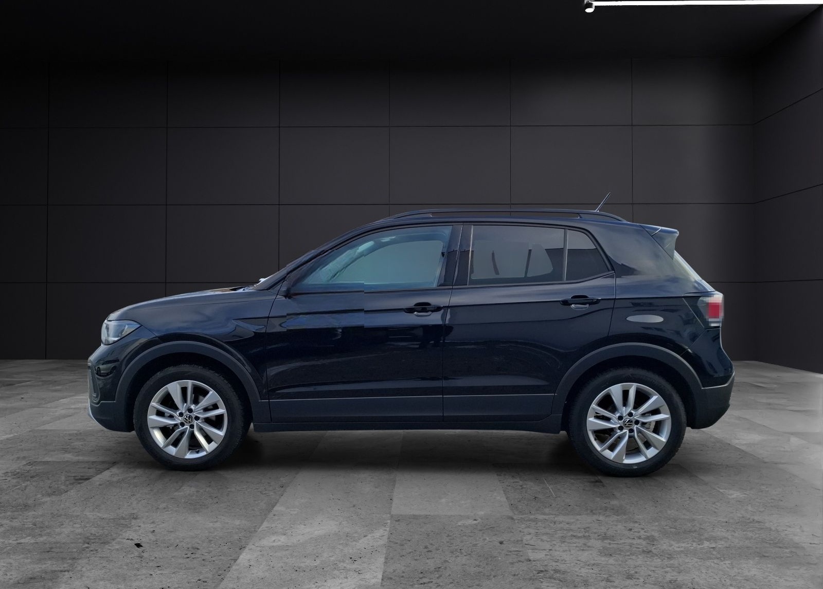 Volkswagen T-Cross TSI Goal DSG LED Navi AID ACC RFK SH foto 2