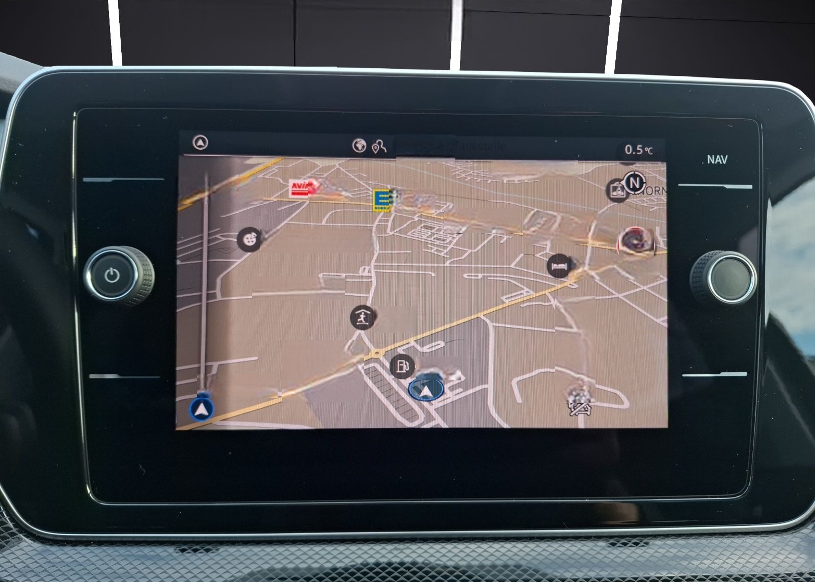 Volkswagen T-Cross TSI Goal DSG LED Navi AID ACC RFK SH foto 16