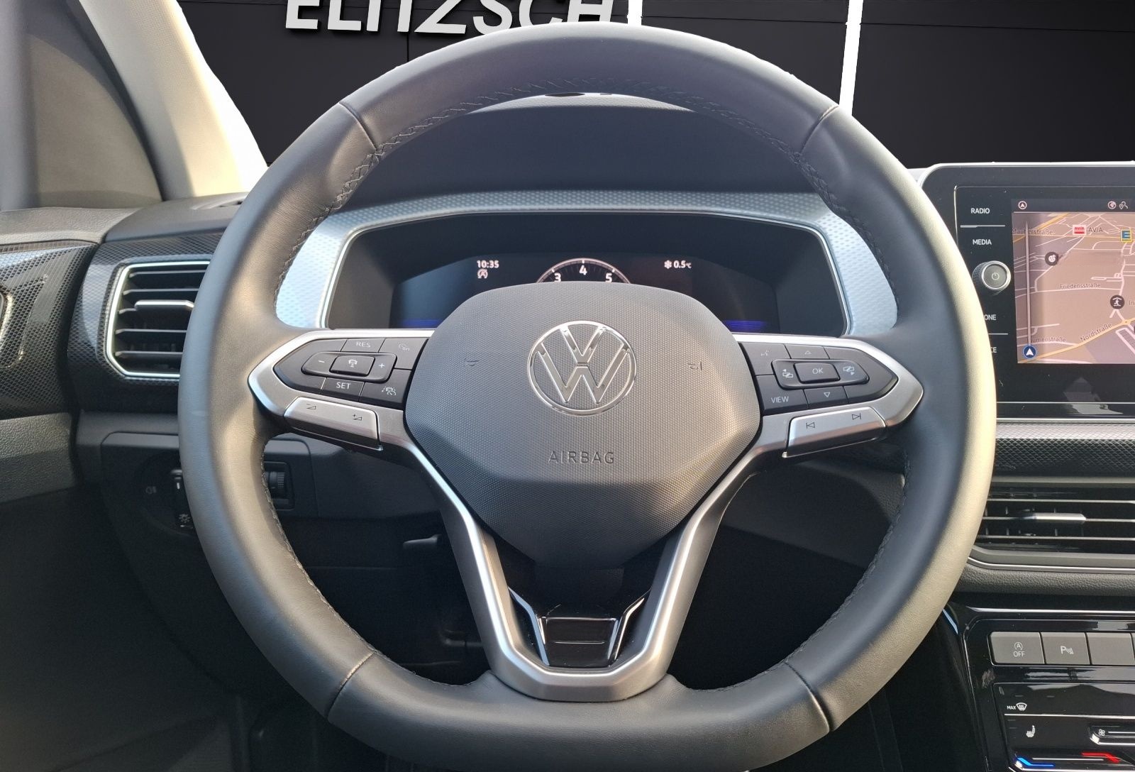 Volkswagen T-Cross TSI Goal DSG LED Navi AID ACC RFK SH foto 17