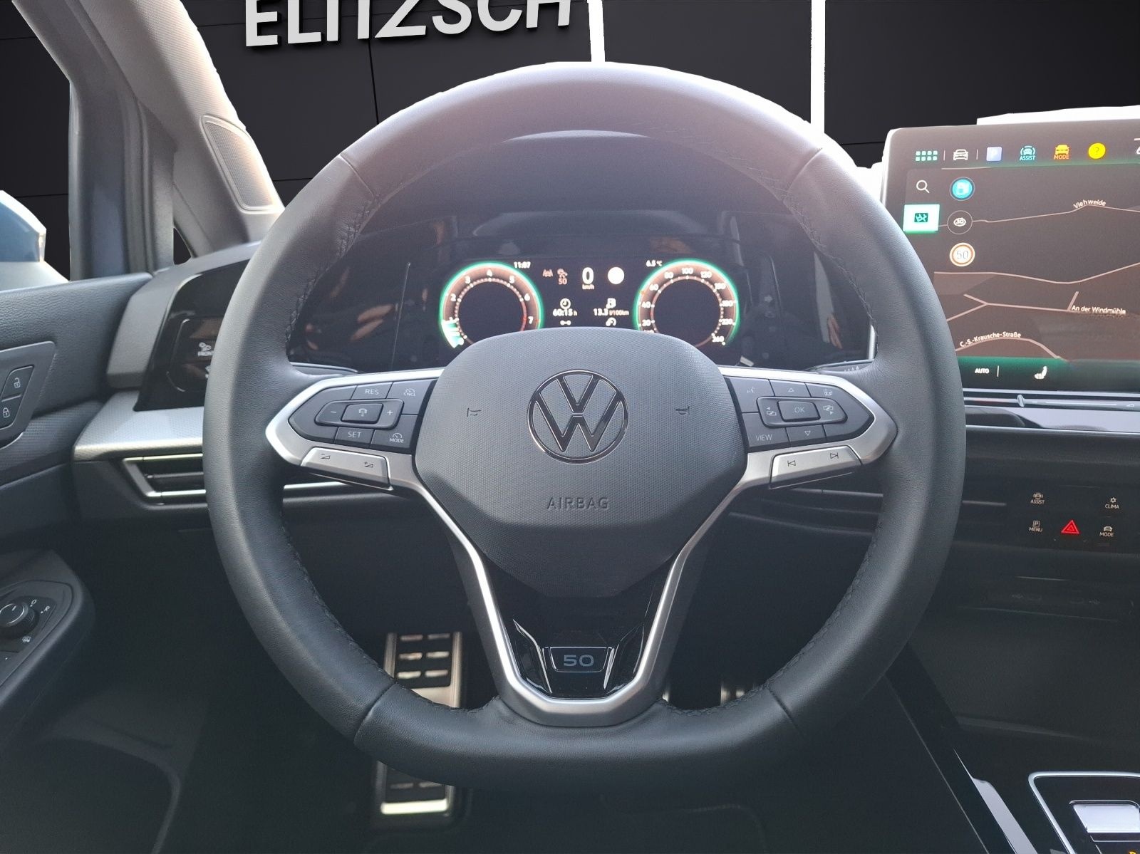 Volkswagen Golf VIII eTSI Edition-50 DSG LEDplus AHK Navi P foto 17