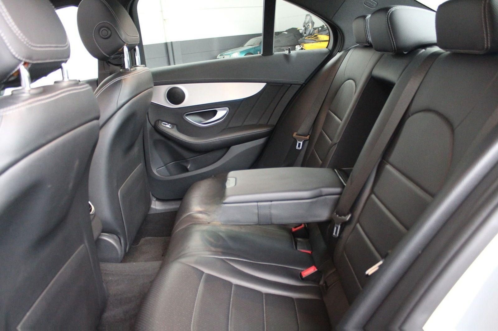 Mercedes-Benz C 180 CGI AMG Line PANO NAVI foto 11