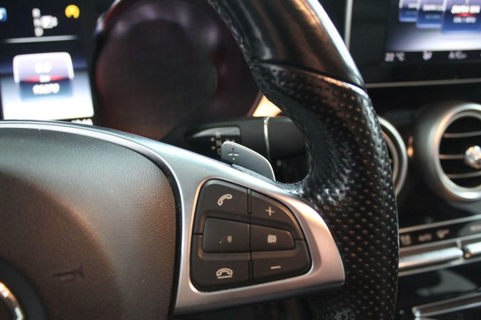 Mercedes-Benz C 180 CGI AMG Line PANO NAVI foto 12
