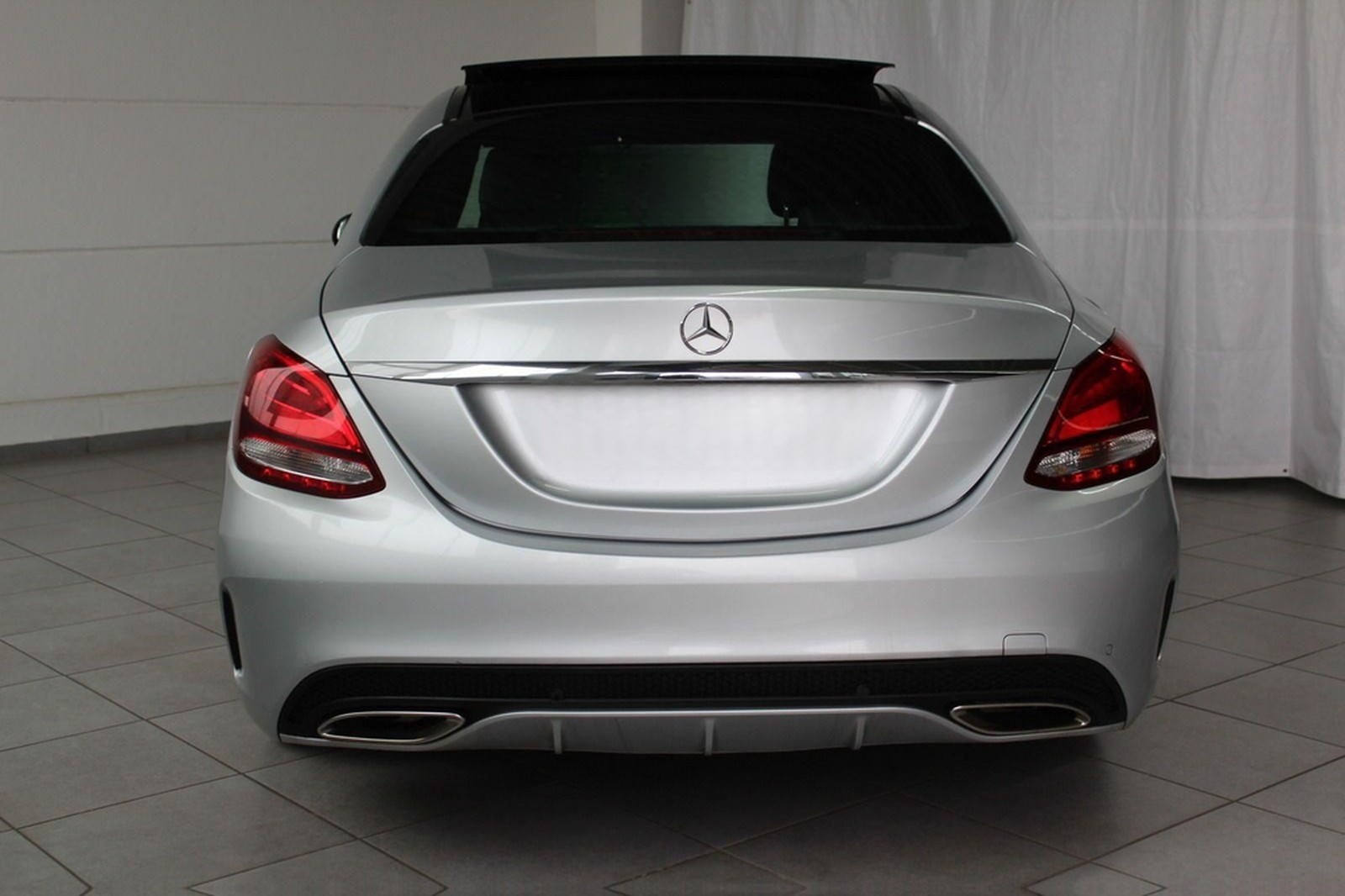 Mercedes-Benz C 180 CGI AMG Line PANO NAVI foto 6