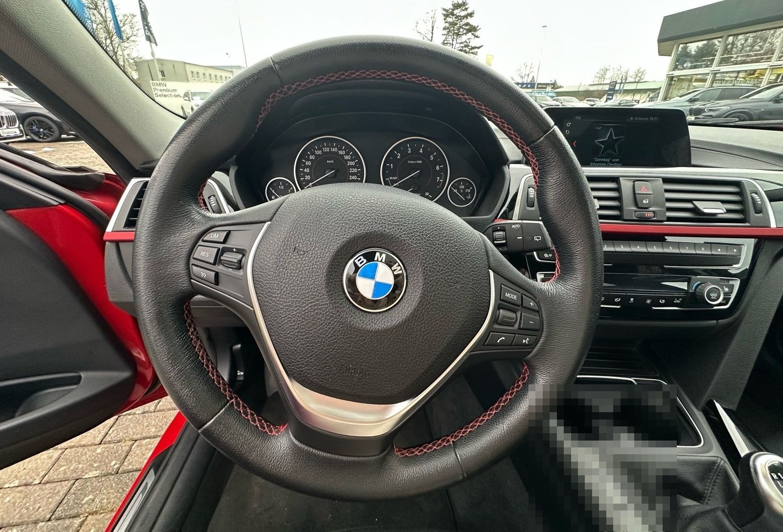 BMW 320i Touring Sport Line LED Pano.Dach Navi Bus. foto 12