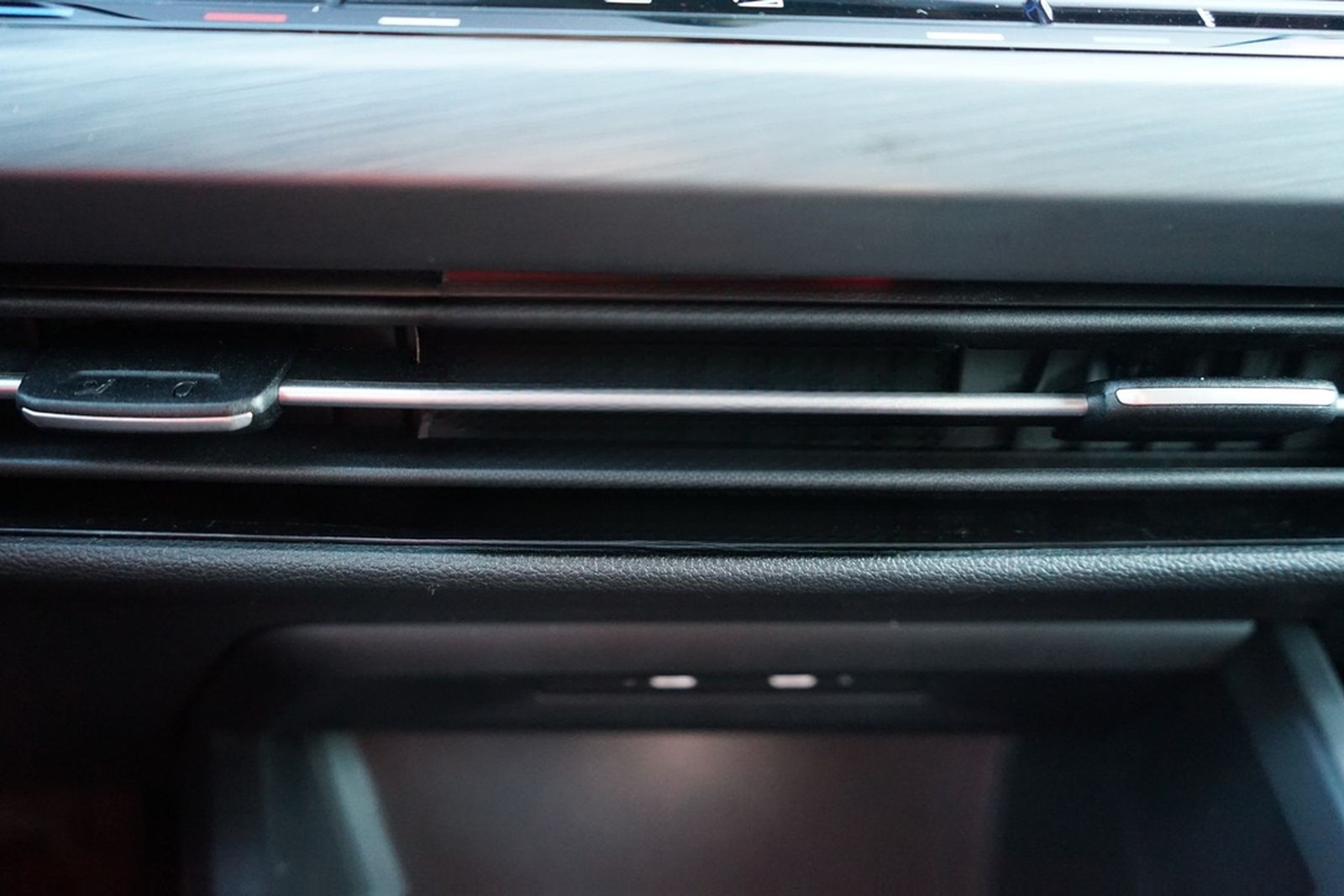 Volkswagen Golf Variant 1.5 eTSI DSG Style LED Navi ACC AHK foto 29