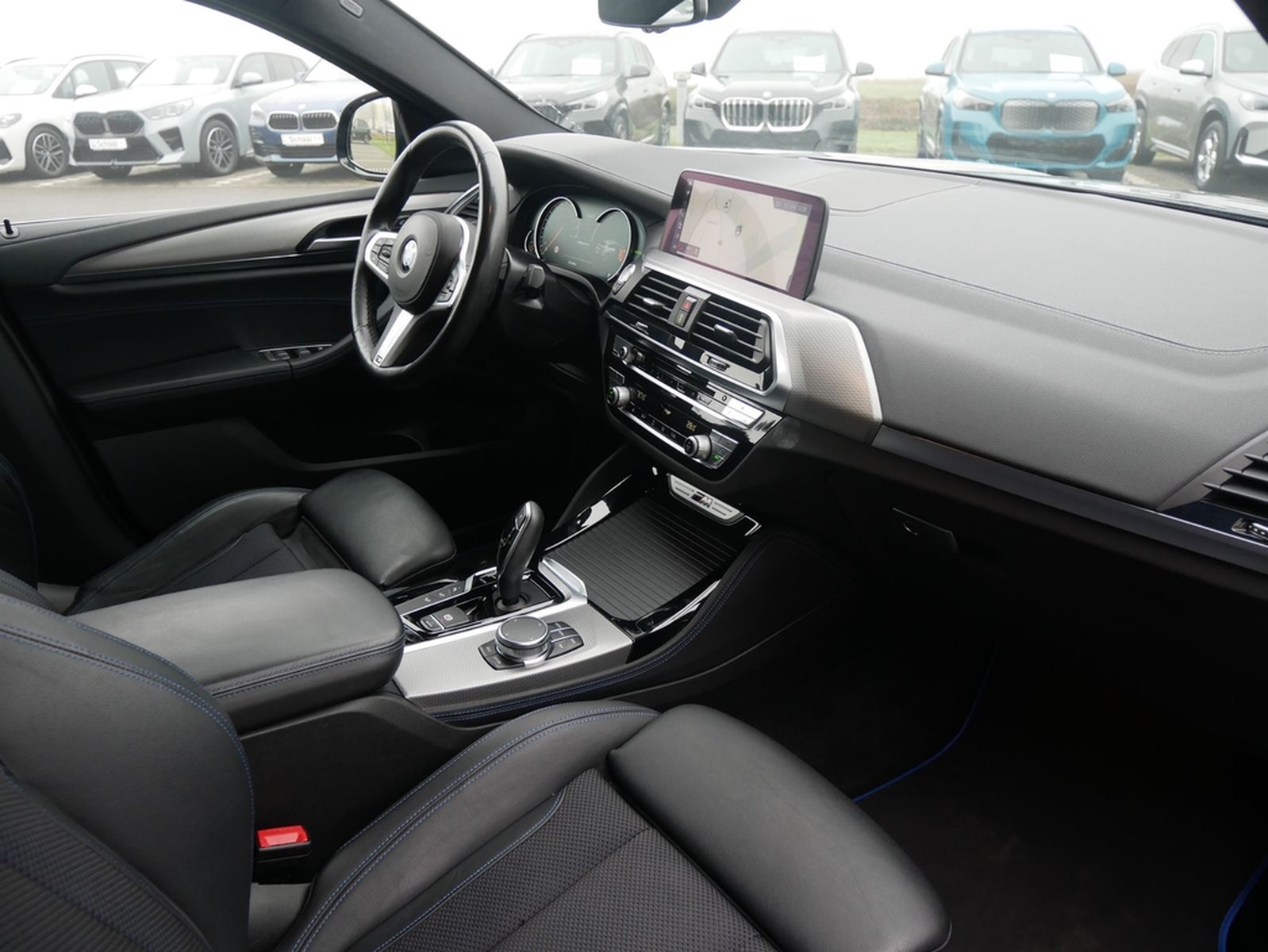 BMW X4 M40d HUD HiFi A-LED NAV Prof. DA+ PA+ foto 15