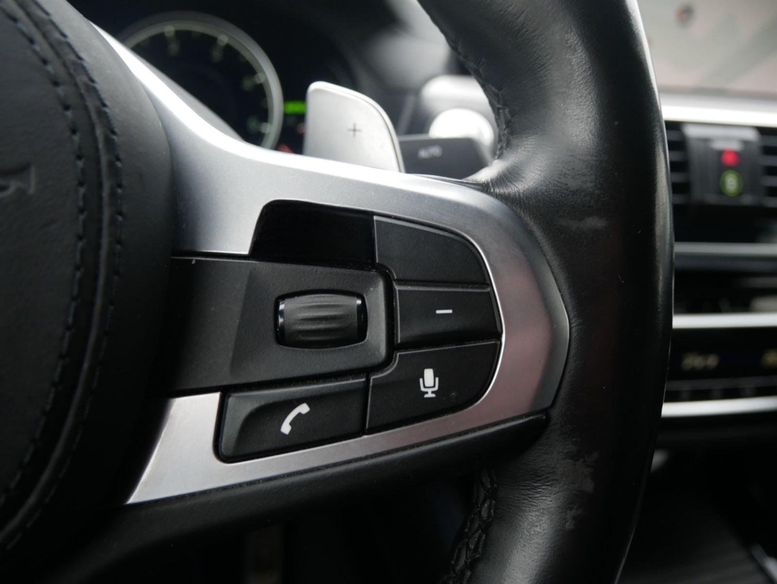 BMW X4 M40d HUD HiFi A-LED NAV Prof. DA+ PA+ foto 21