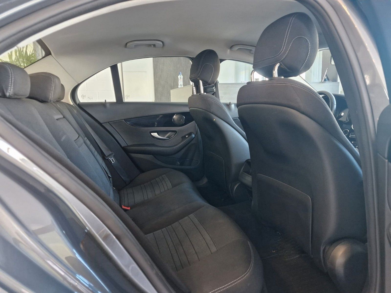Mercedes-Benz C 300 Avantgarde*LED*SHZ*Navi*AHK* foto 18