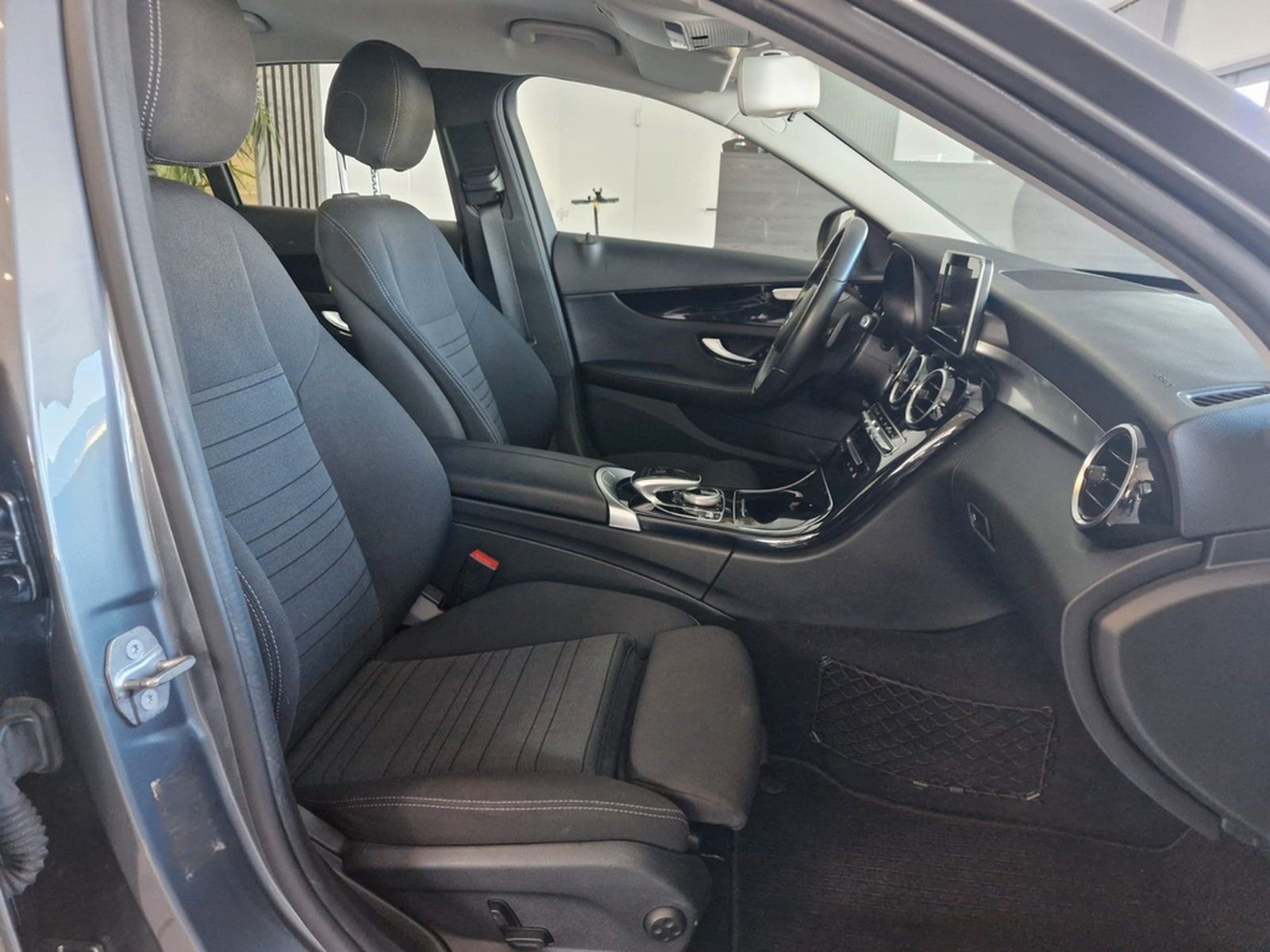 Mercedes-Benz C 300 Avantgarde*LED*SHZ*Navi*AHK* foto 20