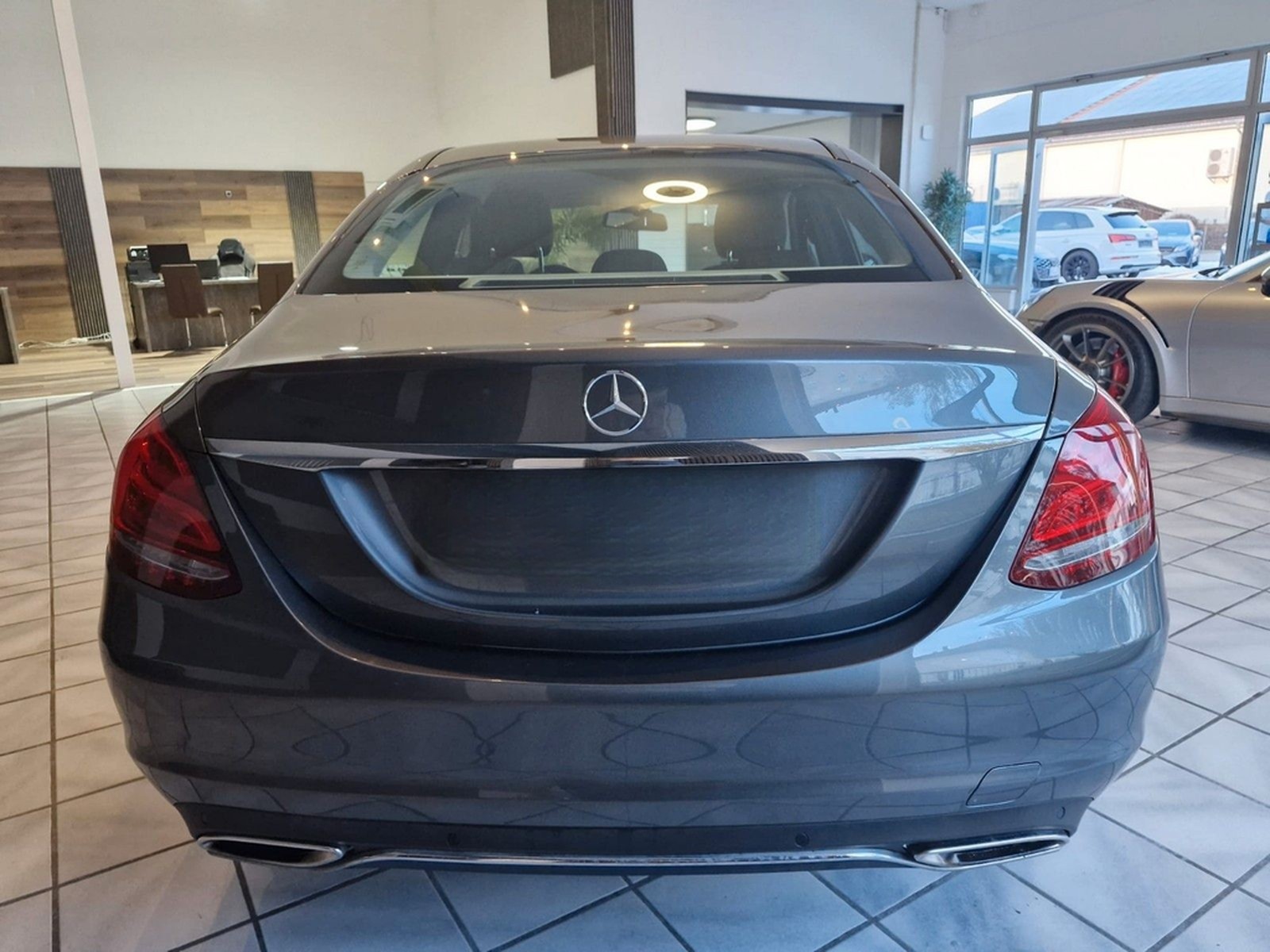 Mercedes-Benz C 300 Avantgarde*LED*SHZ*Navi*AHK* foto 6