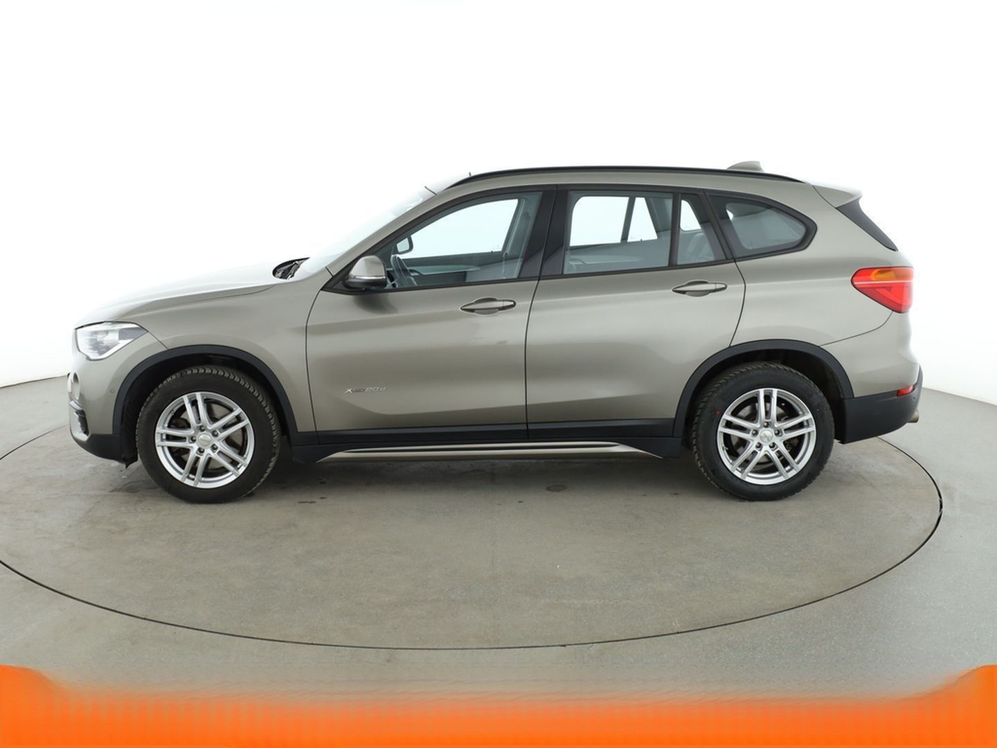 BMW X1 xDrive 20d Sport Line Aut.*NAVI*TEMPO*PDC* foto 3