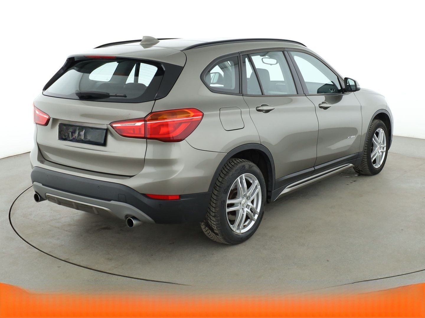 BMW X1 xDrive 20d Sport Line Aut.*NAVI*TEMPO*PDC* foto 6