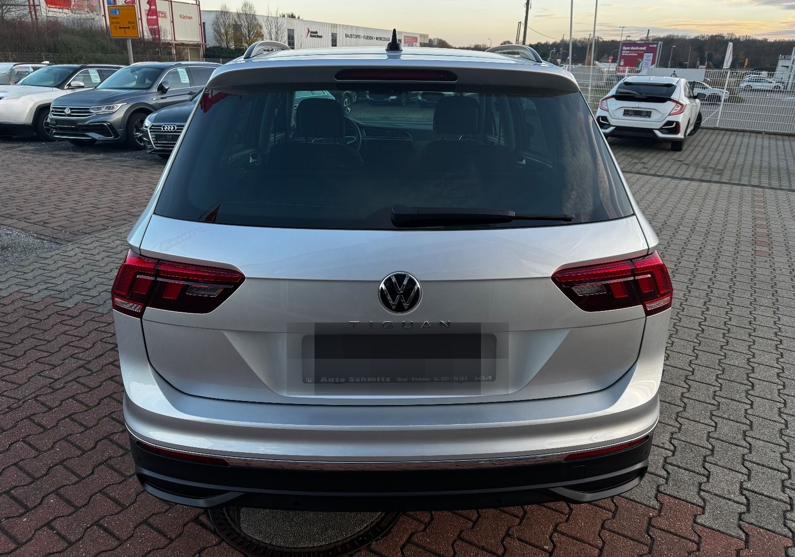 Volkswagen Tiguan Life 1.5T DSG *RFK*ACC*LED*CARPLAY* foto 5
