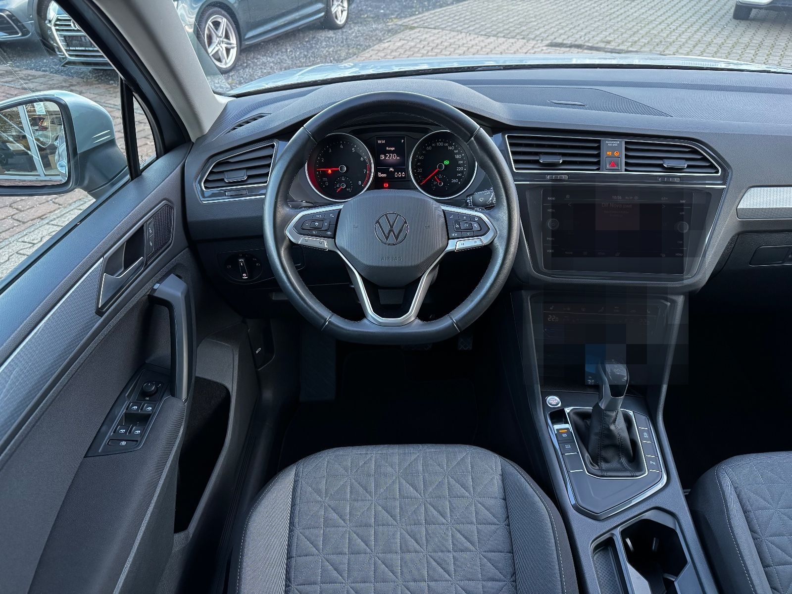 Volkswagen Tiguan Life 1.5T DSG *RFK*ACC*LED*CARPLAY* foto 9