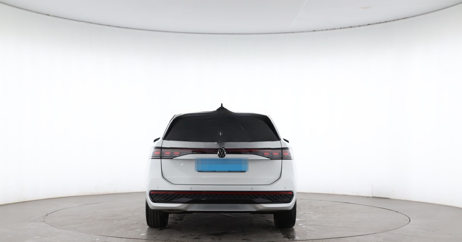 Volkswagen Passat Variant 2.0 TDI DSG 4MOTION R-Line | PANO foto 6
