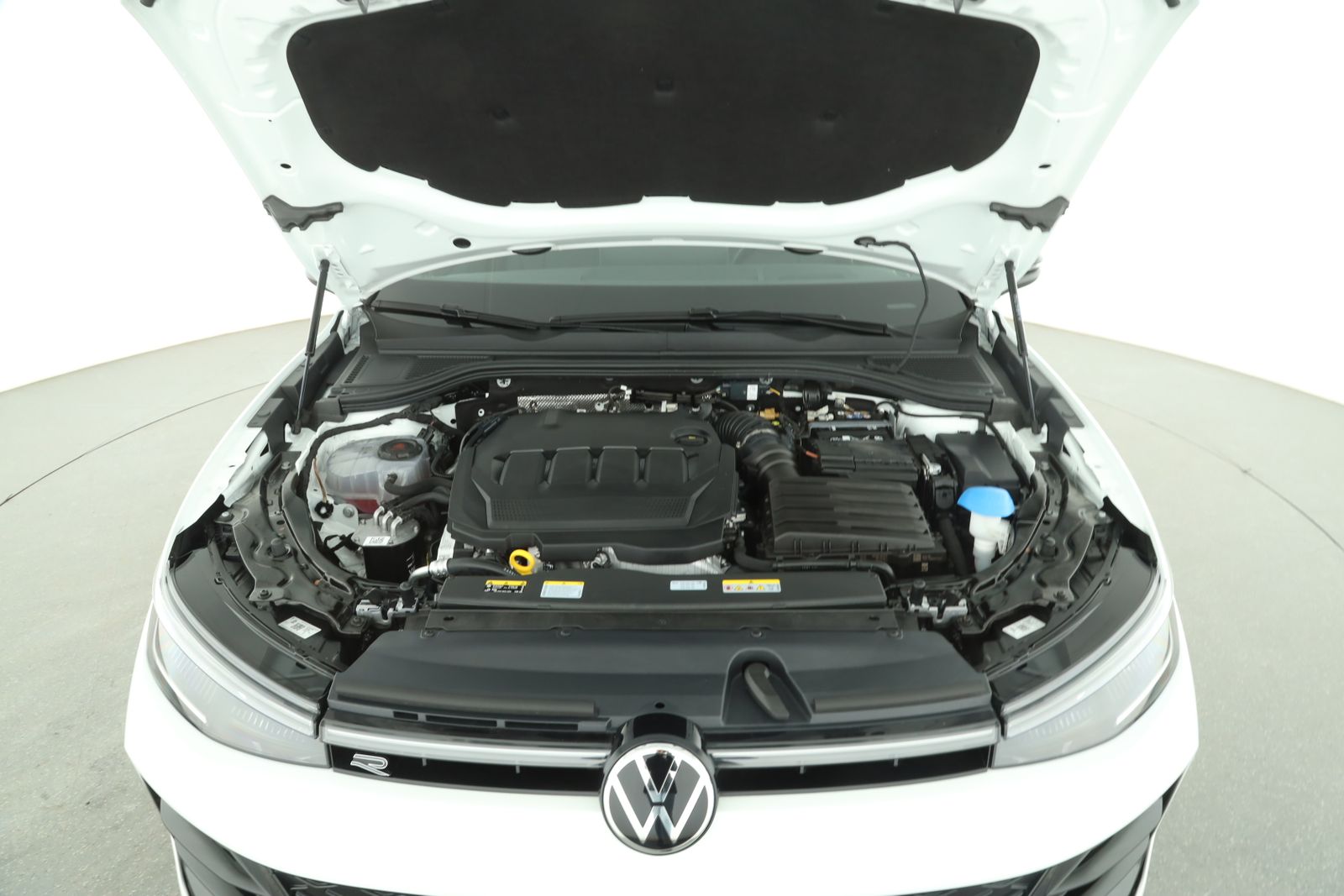 Volkswagen Passat Variant 2.0 TDI DSG 4MOTION R-Line | PANO foto 8