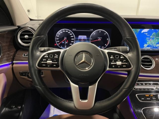 Mercedes-Benz E 400 Td 4M AMG-Line EU6d Leder Navi LED ACC Sta foto 11