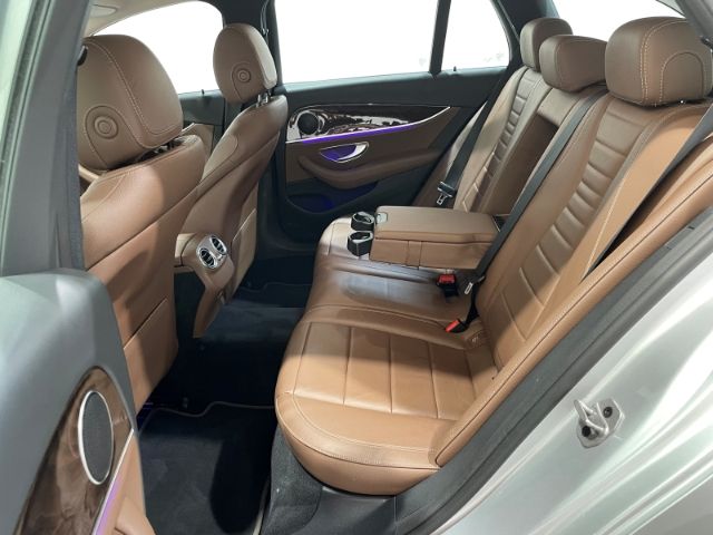 Mercedes-Benz E 400 Td 4M AMG-Line EU6d Leder Navi LED ACC Sta foto 6