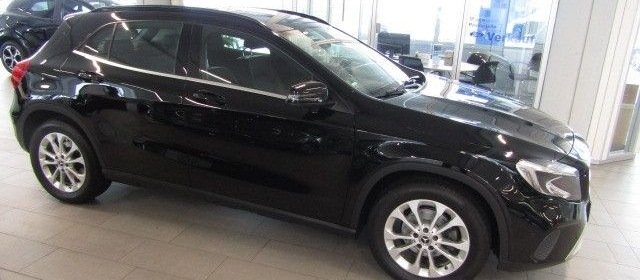 Mercedes-Benz GLA 180 Style foto 5