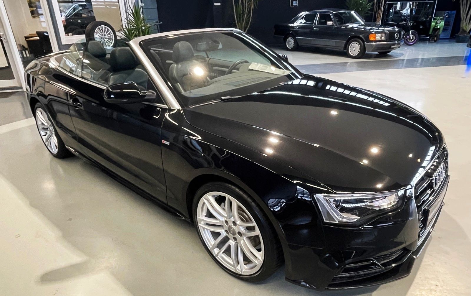Audi A5 Cabrio 2.0 TDI Quattro NAVI,XENON+SOUND+Sline foto 13