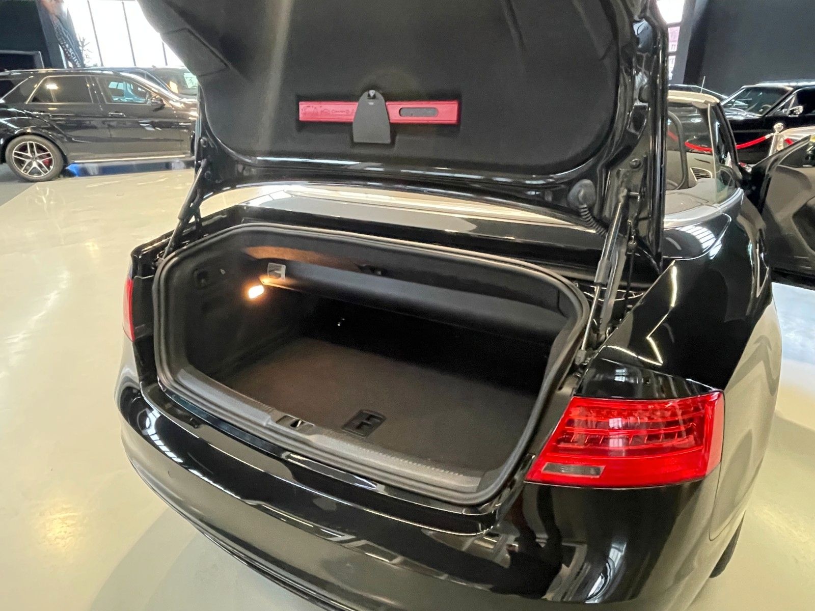 Audi A5 Cabrio 2.0 TDI Quattro NAVI,XENON+SOUND+Sline foto 21