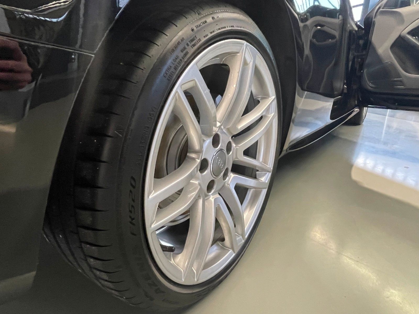 Audi A5 Cabrio 2.0 TDI Quattro NAVI,XENON+SOUND+Sline foto 23