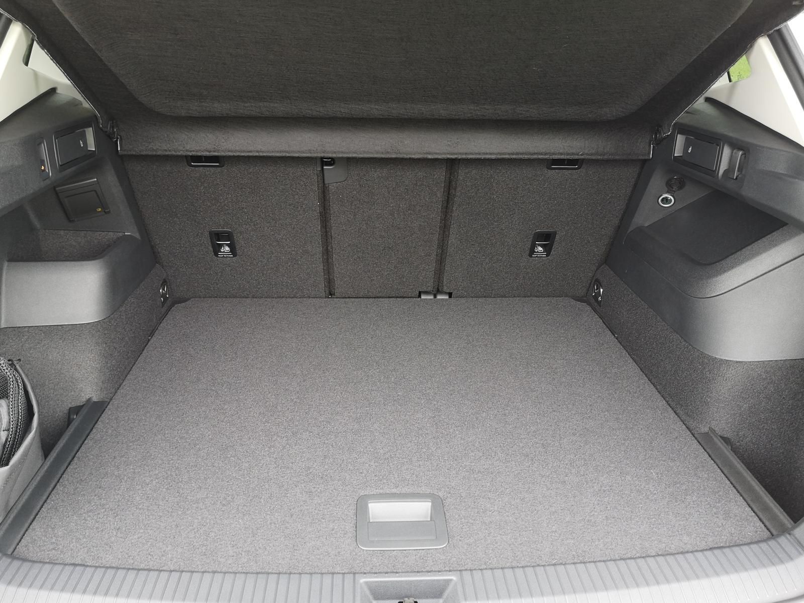 Volkswagen Tiguan 2.0 TDI Life Pano IQ LED Head GV5 AHK 360 foto 11
