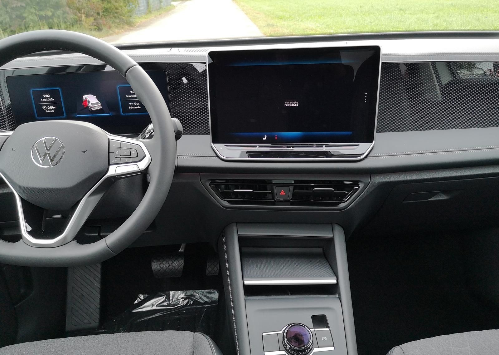 Volkswagen Tiguan 2.0 TDI Life Pano IQ LED Head GV5 AHK 360 foto 8