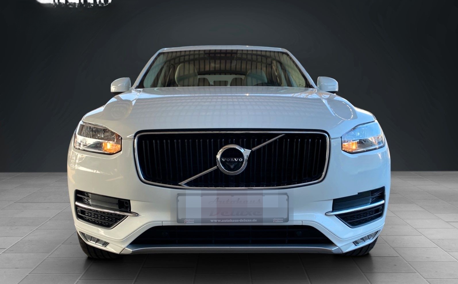 Volvo XC 90 D5 AWD MOMENTUM NAVI-360°KAMERA-7-SITZER foto 2
