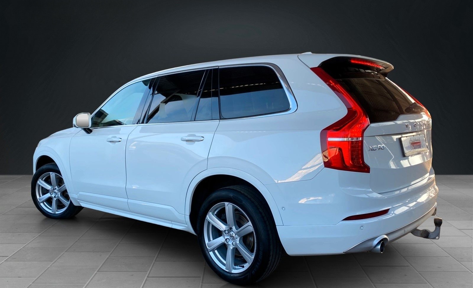 Volvo XC 90 D5 AWD MOMENTUM NAVI-360°KAMERA-7-SITZER foto 5
