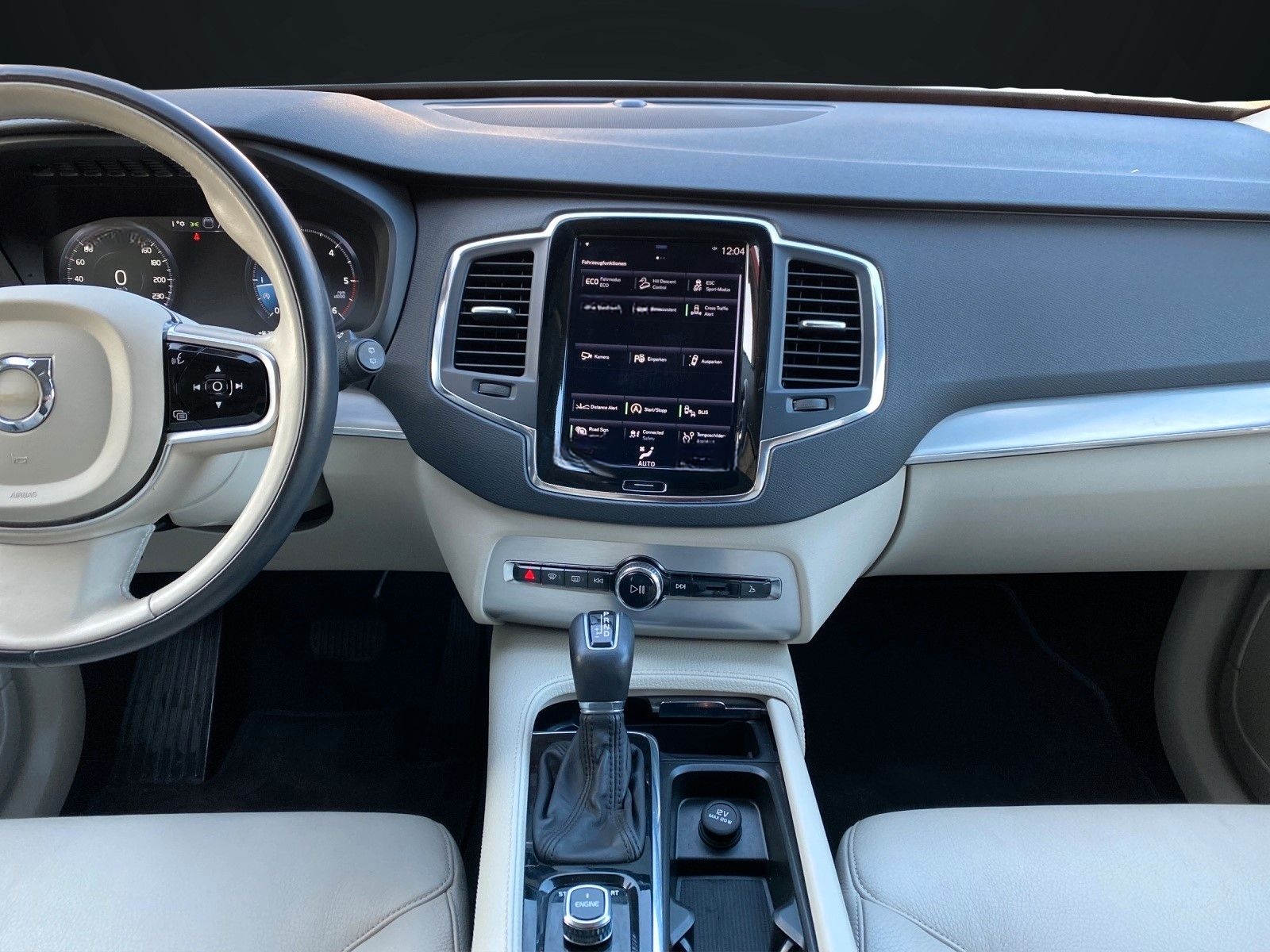 Volvo XC 90 D5 AWD MOMENTUM NAVI-360°KAMERA-7-SITZER foto 10