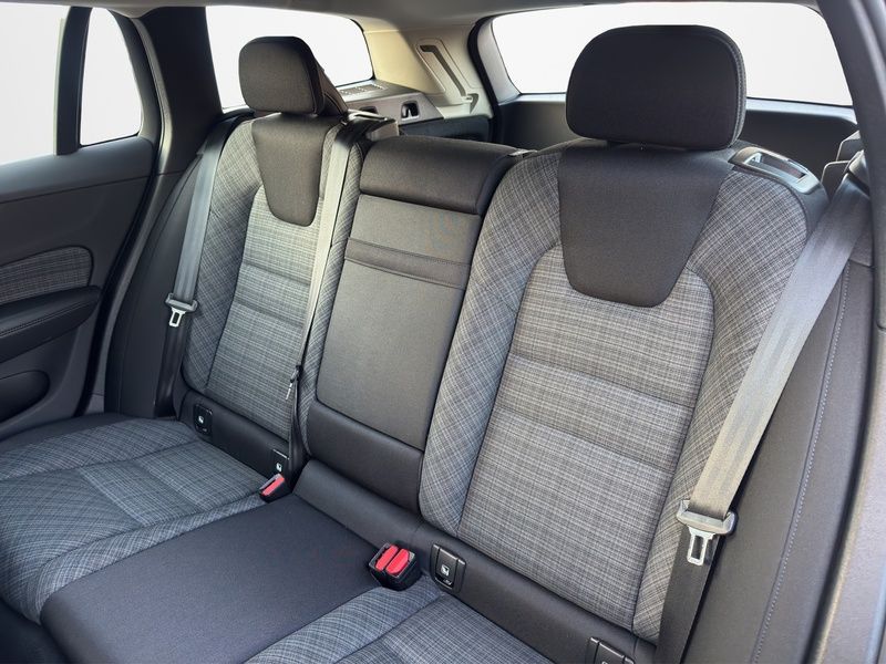 Volvo V 60 B4 CORE KAMERA LED STANDHZG TEMPOMAT foto 18