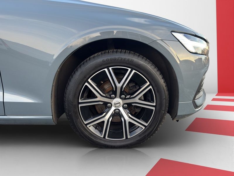 Volvo V 60 B4 CORE KAMERA LED STANDHZG TEMPOMAT foto 5