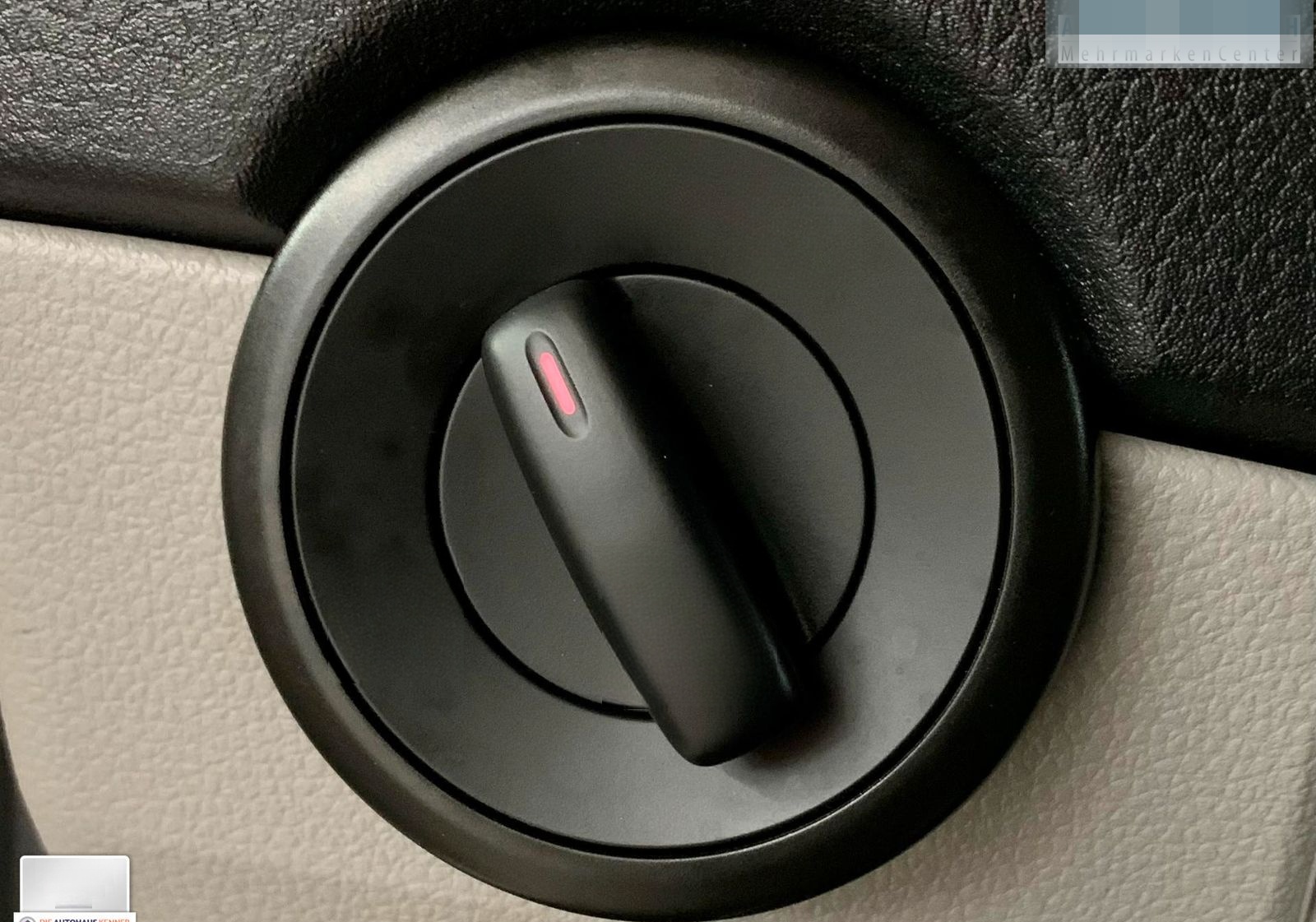 Volkswagen T6 Transporter Klima+EPH hi+BT+elFH+Standhzg ... foto 15