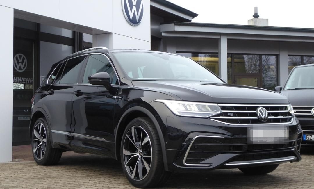 Volkswagen Tiguan R-Line 2.0 TDI 4MOTION foto 2