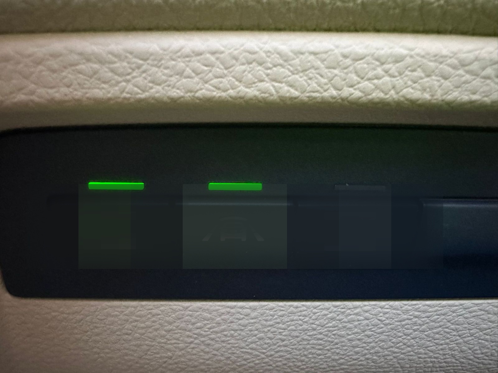 BMW 320 3 Touring 320 d Luxury Line LED NAV KAMERA foto 20