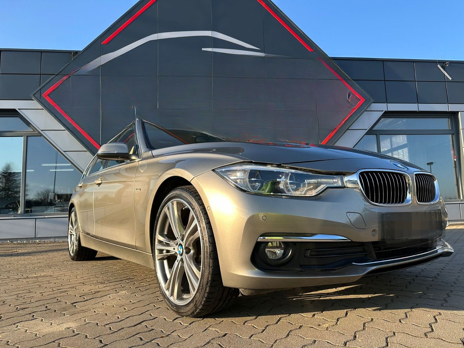 BMW 320 3 Touring 320 d Luxury Line LED NAV KAMERA foto 25