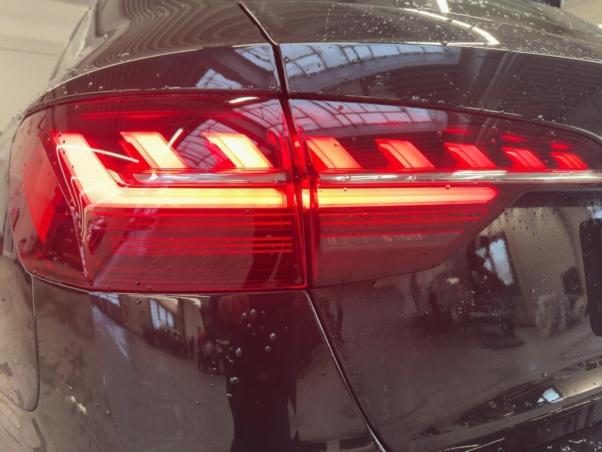 Audi A4 Avant 40 TDI quattro advanced virtual DAB Nav foto 17