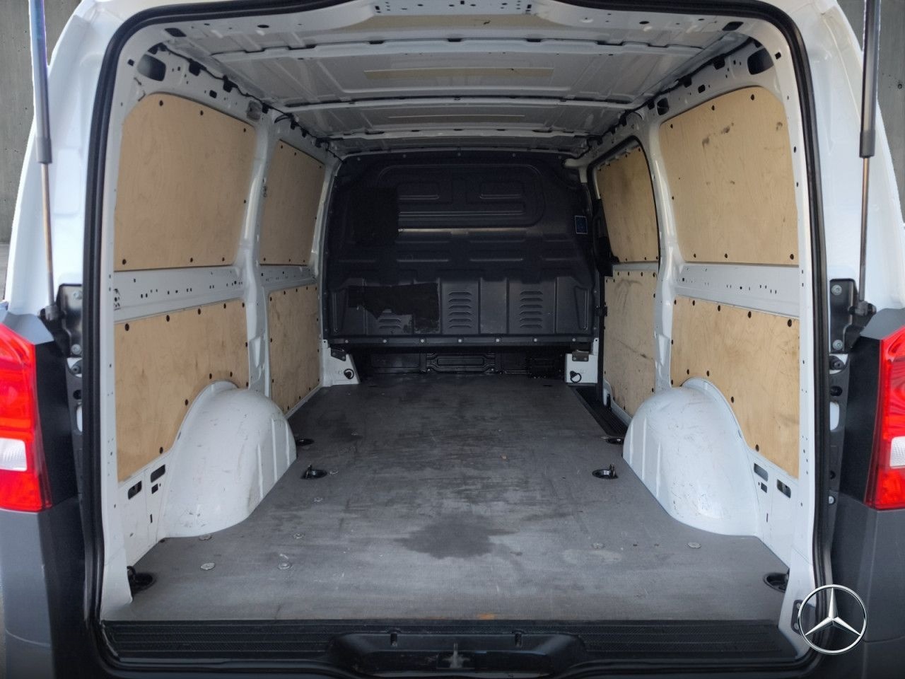 Mercedes-Benz Vito 110 CDI KA Lang AHK+Klima+Tempo+HolzBo foto 16