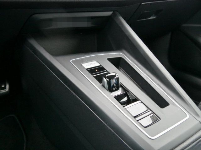 Volkswagen Golf VIII 2.0 TDI DSG Goal AHK ACC DigCockpit LE foto 19