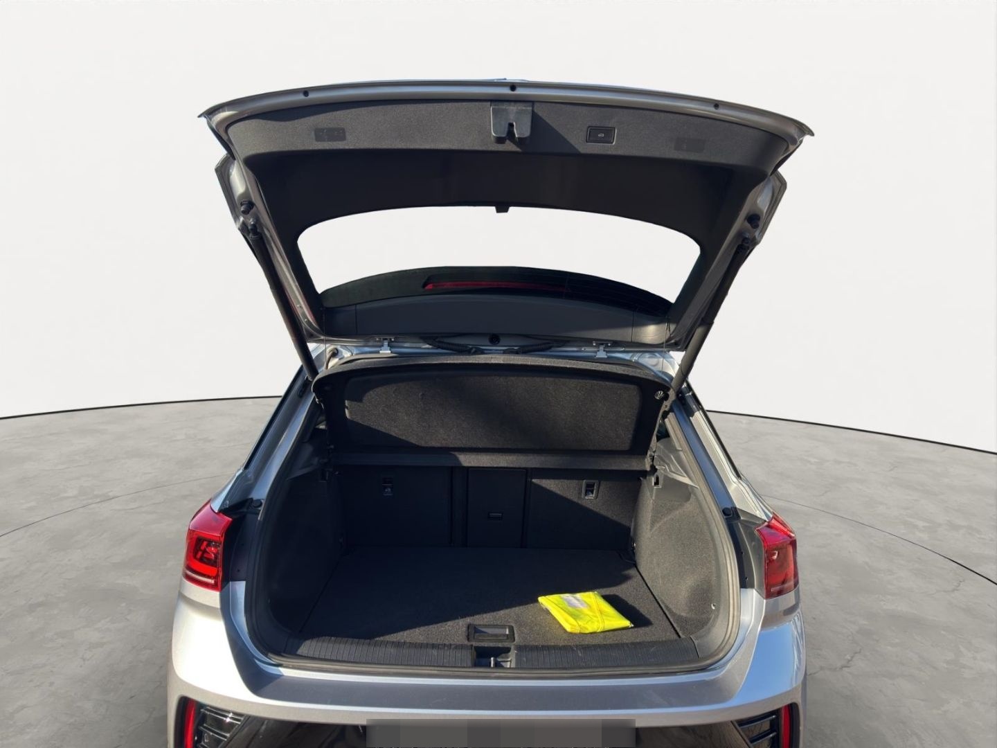 Volkswagen T-Roc R 2.0 TSI 4Motion Alu Matrix-LED Pano. AHK foto 20